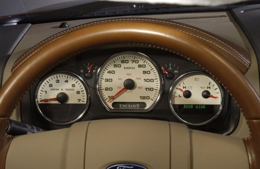  Ford F-150 SuperCrew Cab 2004 года  (фото 49 из 83)